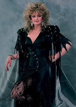Bonnie Tyler image 1 of 4